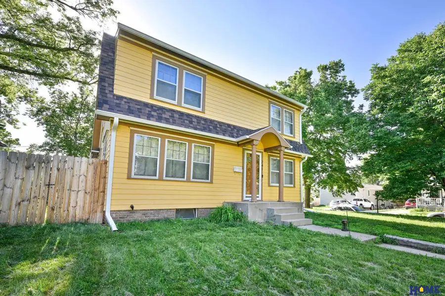 241 N 31st Street, Lincoln, NE 68503 - #2
