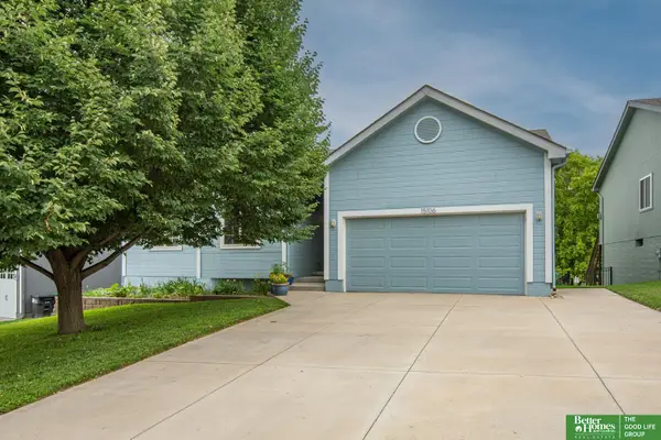 15106 Fowler Avenue, Omaha, NE 68116