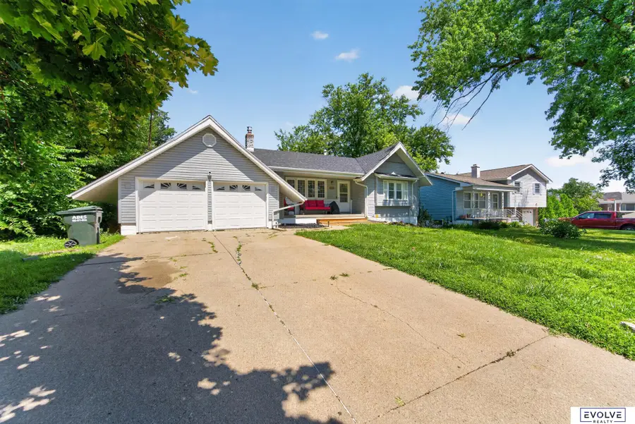 7141 Wood Lane Drive, La Vista, NE 68128 - #3