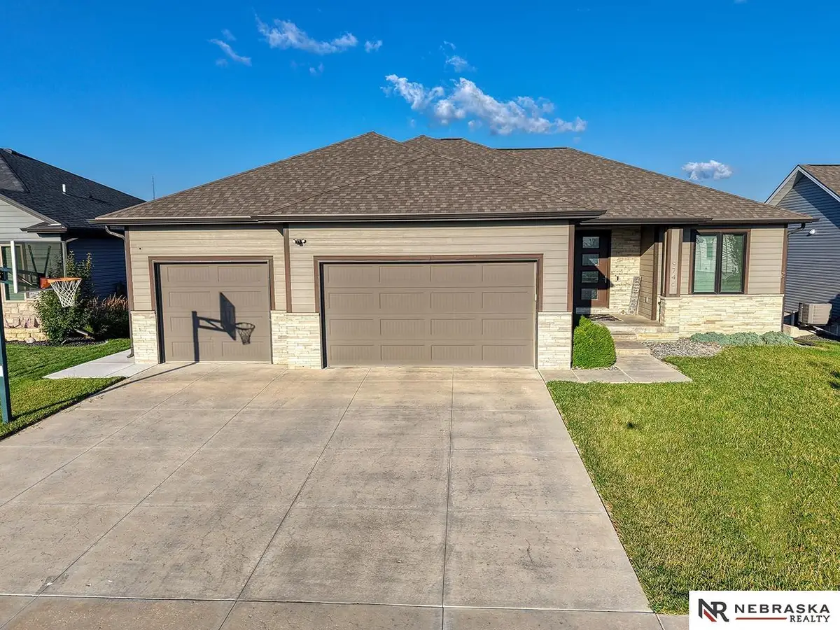9746 S 79th Street, Lincoln, NE 68516 - #1