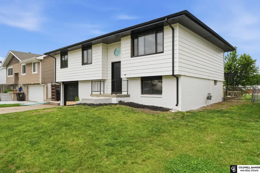 1510 W Sewell Street, Lincoln, NE 68522 - #3