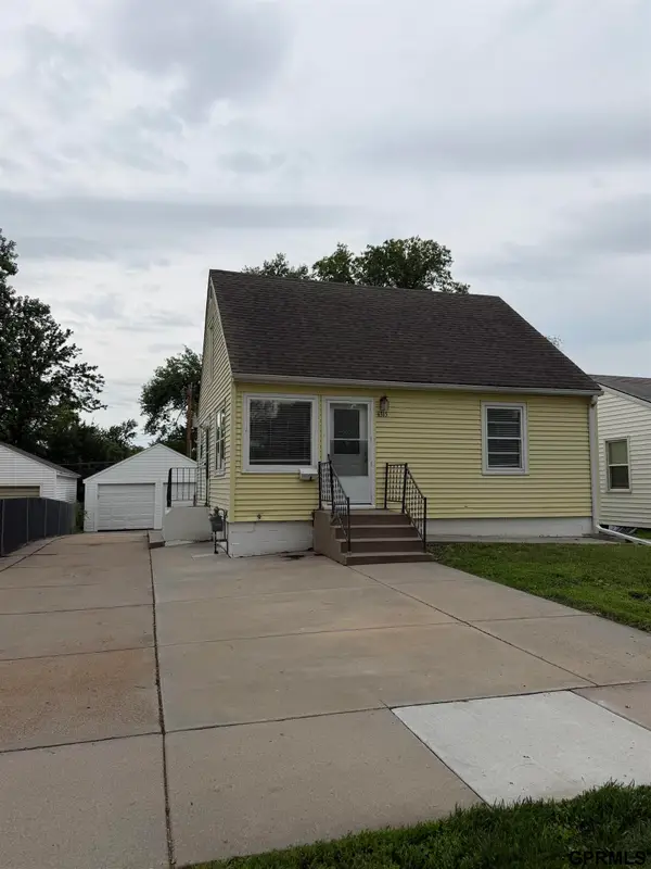 4315 F Street, Lincoln, NE 68510
