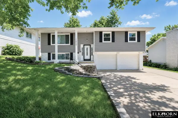 1605 N 106th Street, Omaha, NE 68144