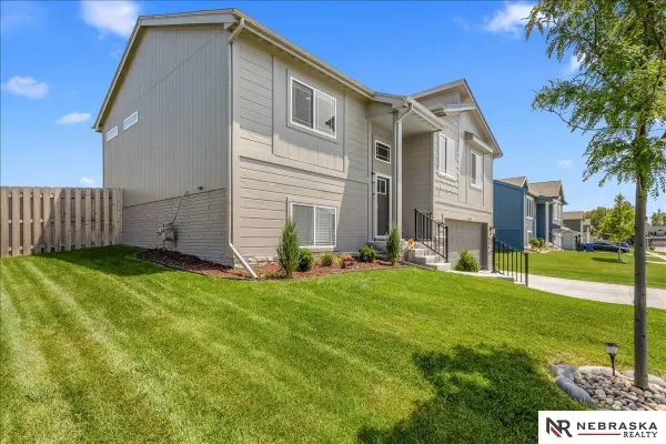 14905 S 18 Street, Bellevue, NE 68123-9999