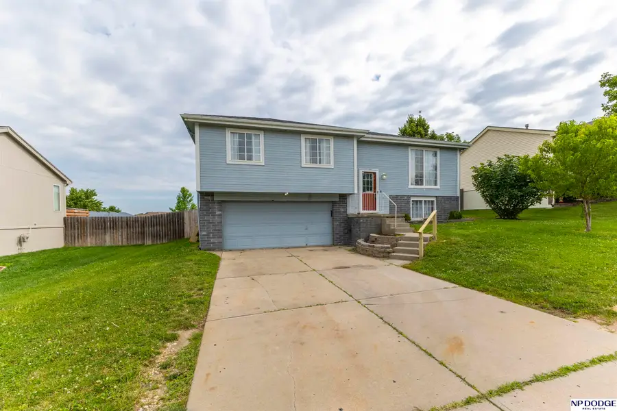 3216 Chad Avenue, Bellevue, NE 68123 - #2