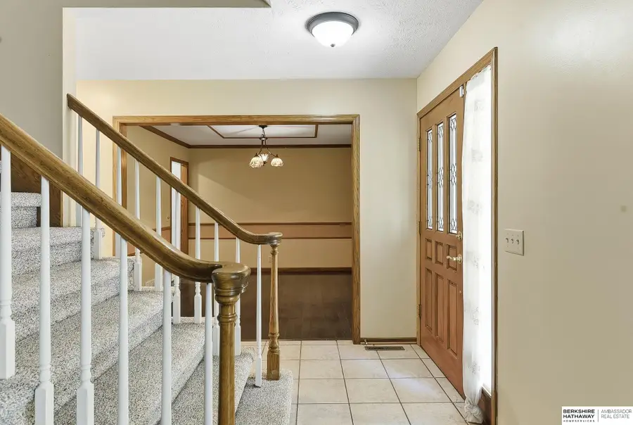 1000 Hickory Hill Road, Papillion, NE 68046 - #2