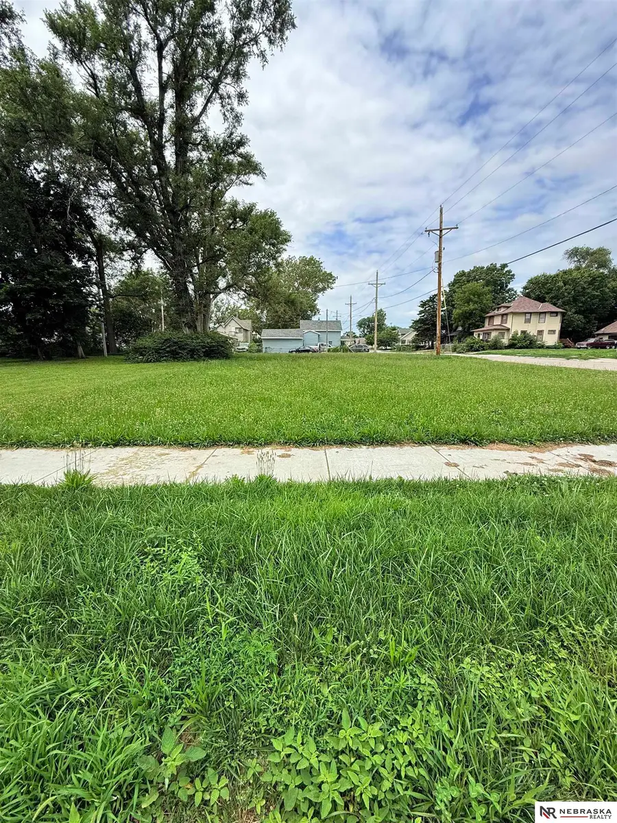 2418 N 17 Street, Omaha, NE 68110-9999 - #2