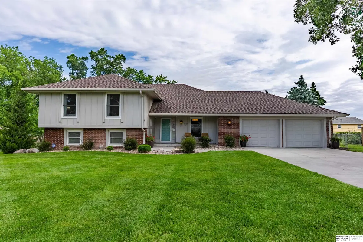 12906 Pacific Street, Omaha, NE 68154 - #1