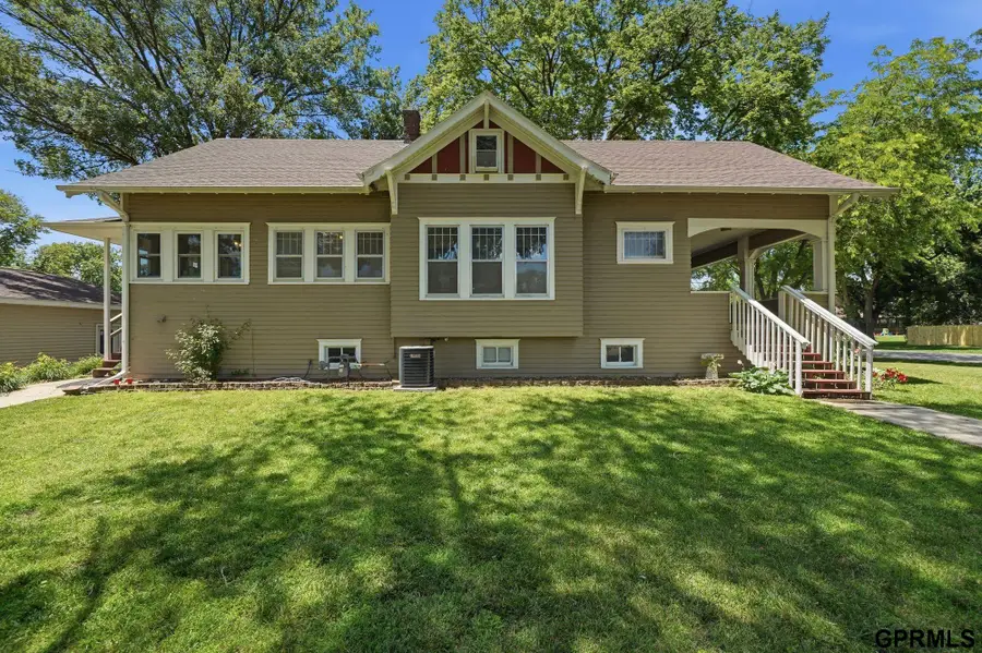 325 Iowa Street, Sterling, NE 68443 - #2