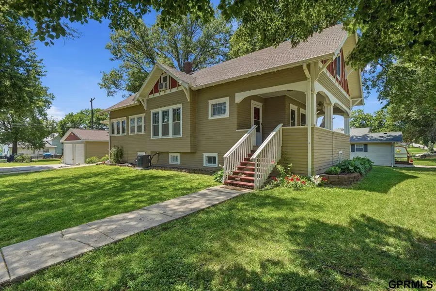 325 Iowa Street, Sterling, NE 68443 - #3