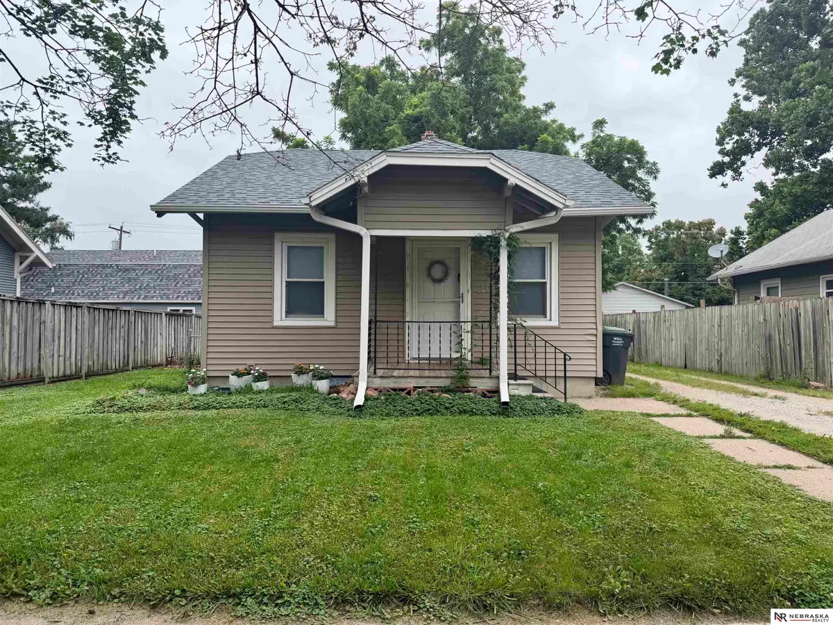 4438 Greenwood Street, Lincoln, NE 68504 - #1