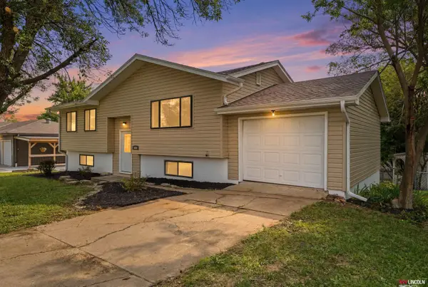 1020 C Street, Palmyra, NE 68418