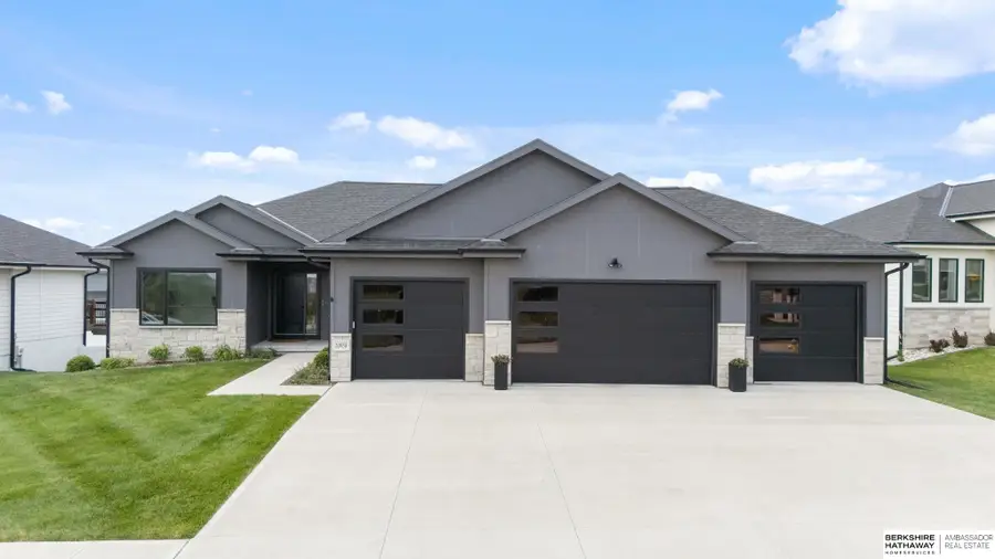 20958 Polk Street, Elkhorn, NE 68022 - #2