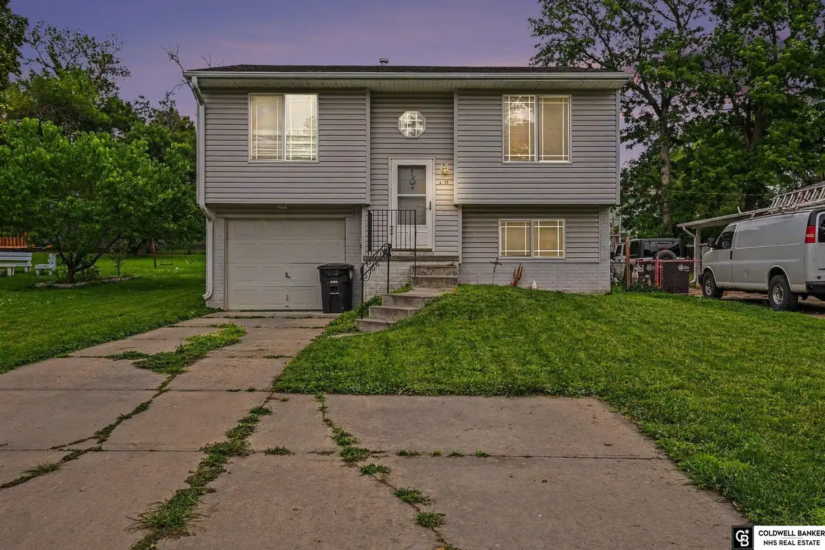 5817 S 51 Street, Omaha, NE 68117 - #1