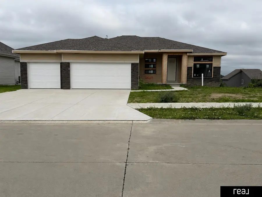 12019 S 44 Street, Bellevue, NE 68123 - #2
