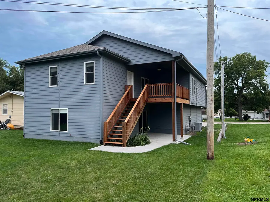 1010 Avenue E, Plattsmouth, NE 68048 - #2