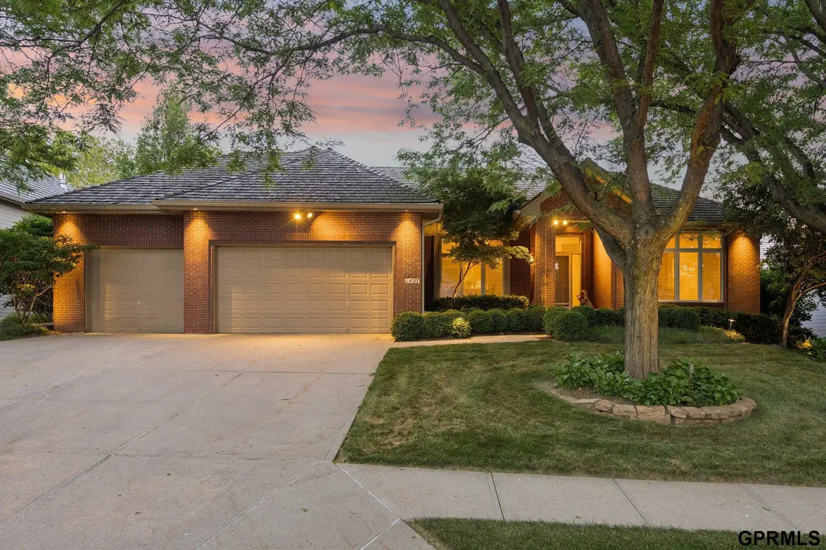 1427 N 133 Street, Omaha, NE 68154 - #1