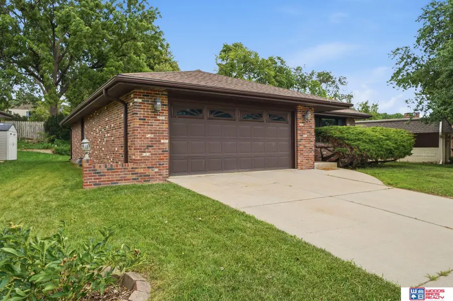 2520 Dorothy Drive, Lincoln, NE 68507 - #2