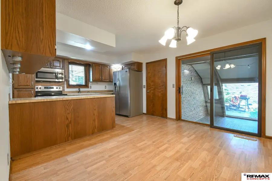 3001 S 52nd Street, Lincoln, NE 68506 - #2