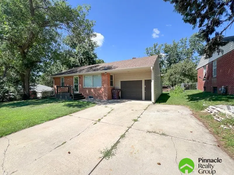 2921 N 70th Street, Lincoln, NE 68507 - #2