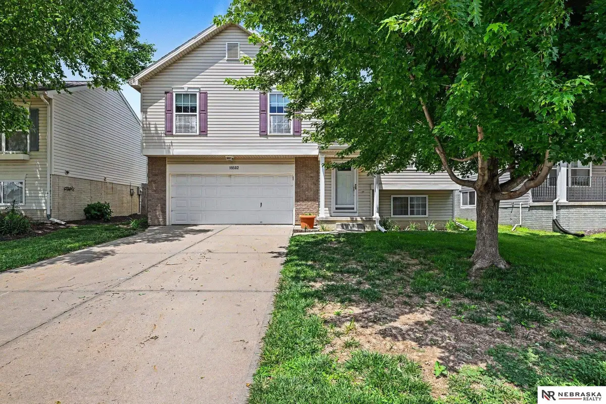 19502 U Street, Omaha, NE 68135 - #1