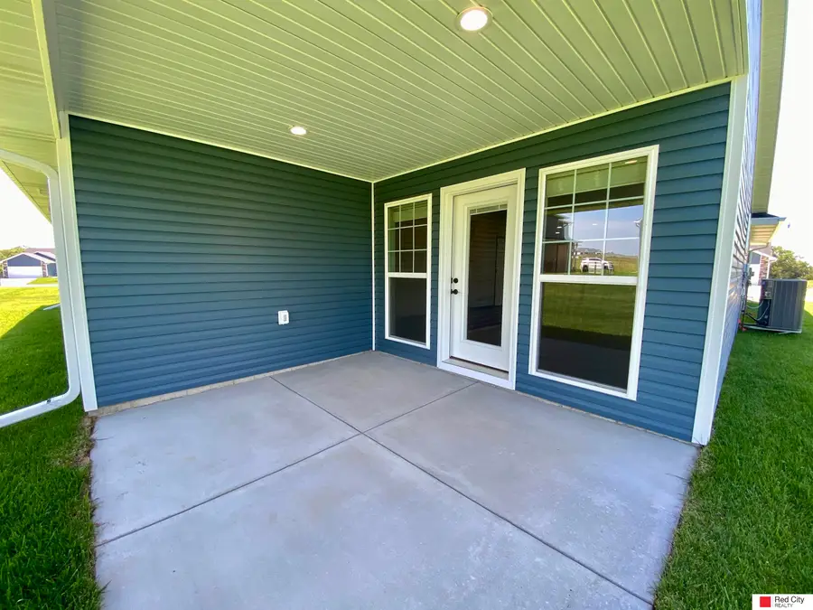 128 W Ida Lane, Lincoln, NE 68523 - #2