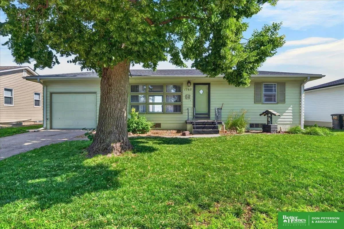 1762 Austin Lane, Fremont, NE 68025 - #1