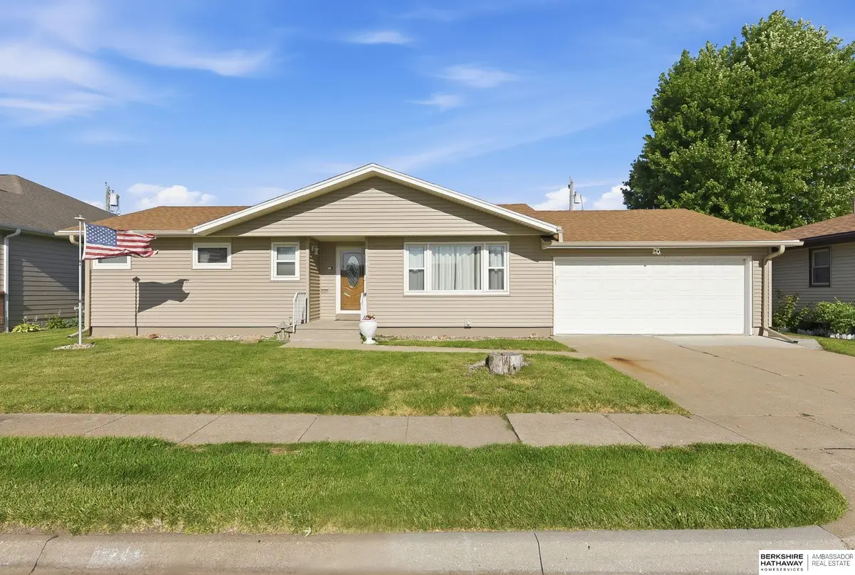 1615 Mayfair Avenue, Fremont, NE 68025 - #1