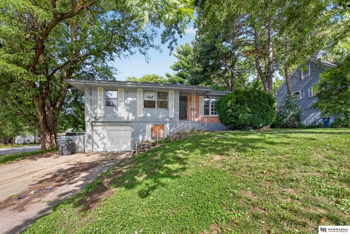 1508 N 94th Street, Omaha, NE 68114 - #1
