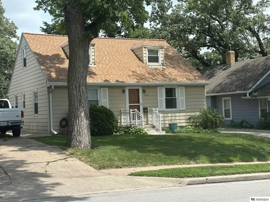 7752 Oakwood Street, Ralston, NE 68127 - #3