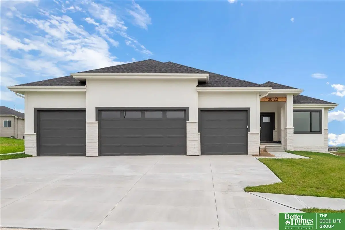 5725 197th Avenue, Elkhorn, NE 68022 - #1