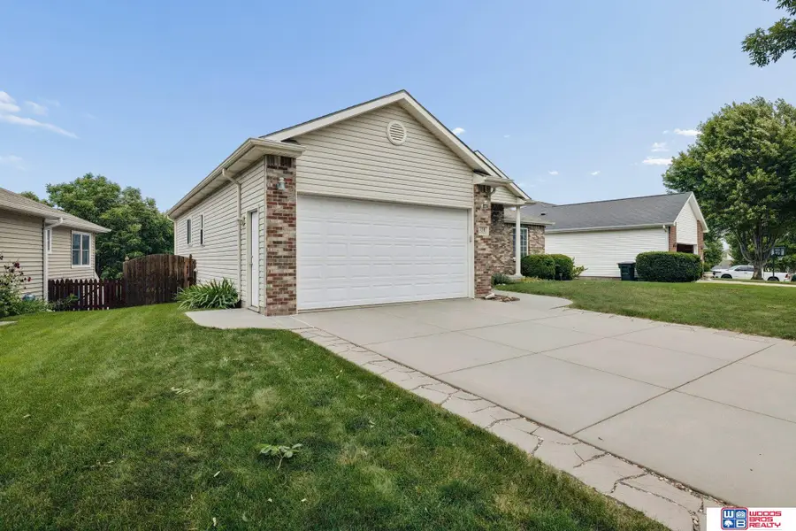 158 W Lombard Drive, Lincoln, NE 68521 - #3