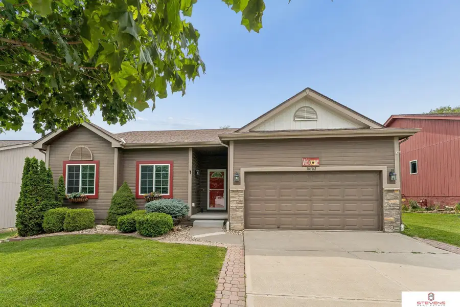 10502 S 27th Street, Bellevue, NE 68123 - #2