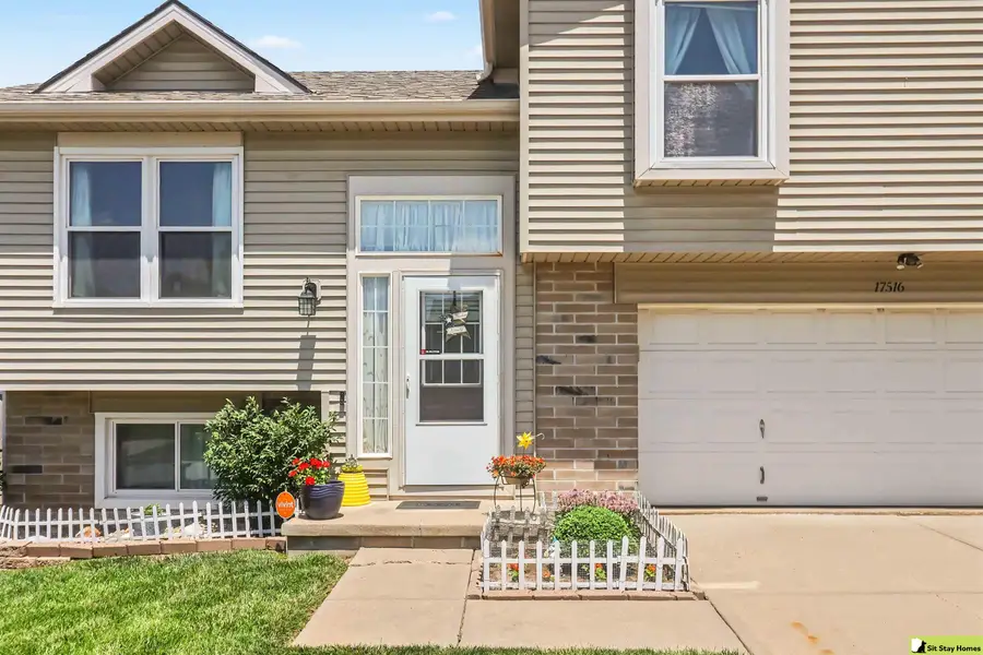 17516 Emiline Street, Omaha, NE 68136 - #2