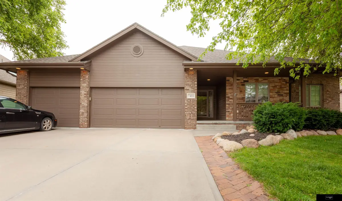 7411 S 101st Avenue, La Vista, NE 68128 - #1