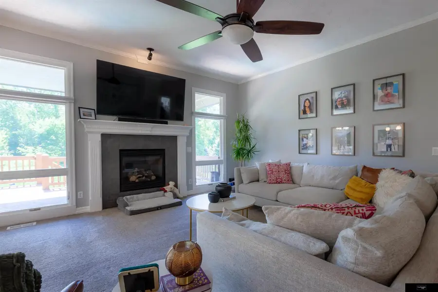 7411 S 101st Avenue, La Vista, NE 68128 - #3