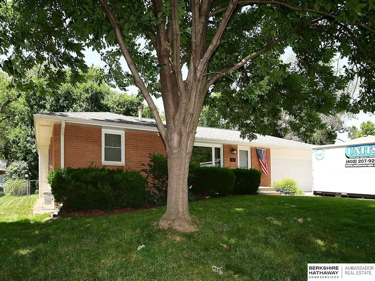 1731 N 63rd Street, Lincoln, NE 68505 - #1