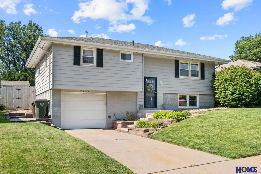 7441 Lexington Avenue, Lincoln, NE 68505 - #2