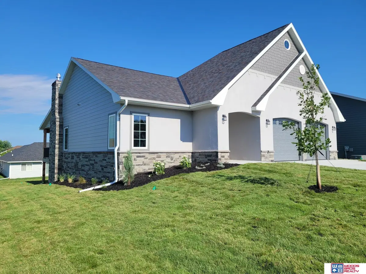 1057 N 12th Street, Seward, NE 68434 - #1