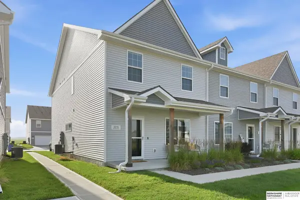 2219 N Aaron Way, Fremont, NE 68025