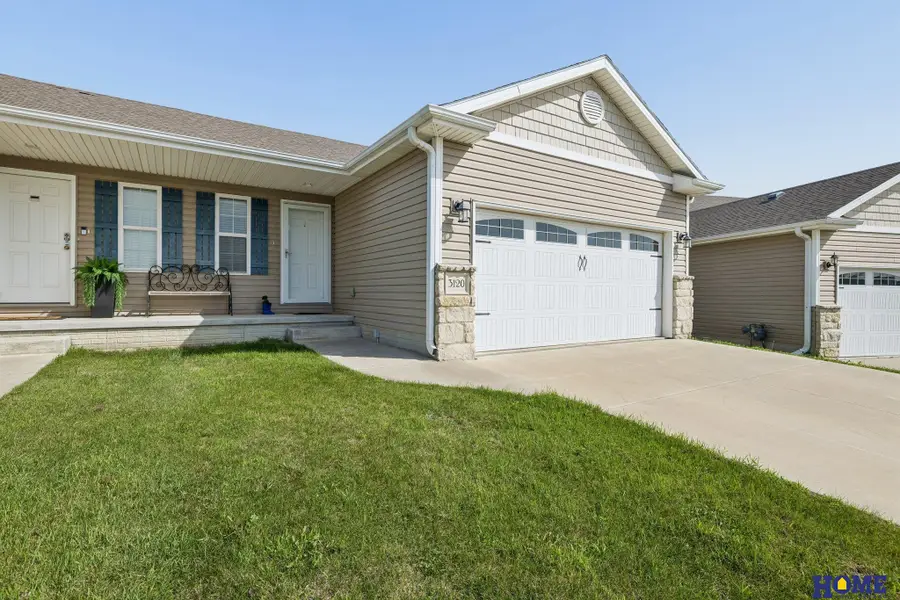 3120 King Ridge Court, Lincoln, NE 68504 - #3