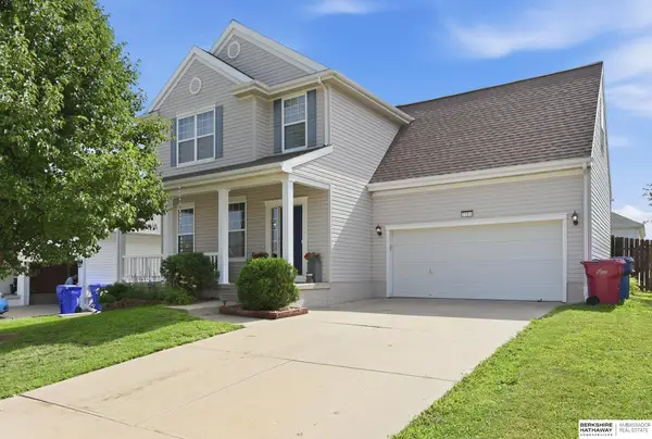 7303 N 107th Street, Omaha, NE 68122