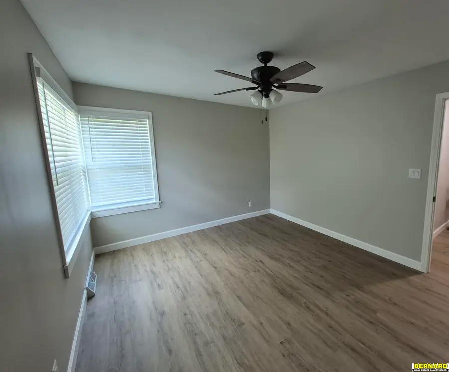 2110 L Street, Auburn, NE 68305 - #3