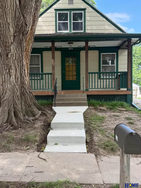 3835 S 16th Street, Lincoln, NE 68502