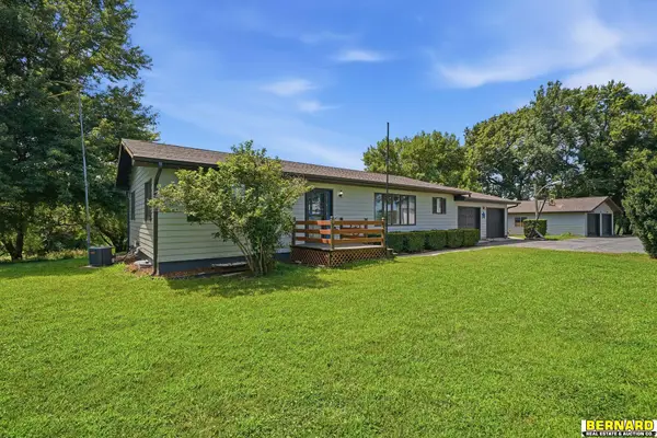 6656 K Road, Nebraska City, NE 68410