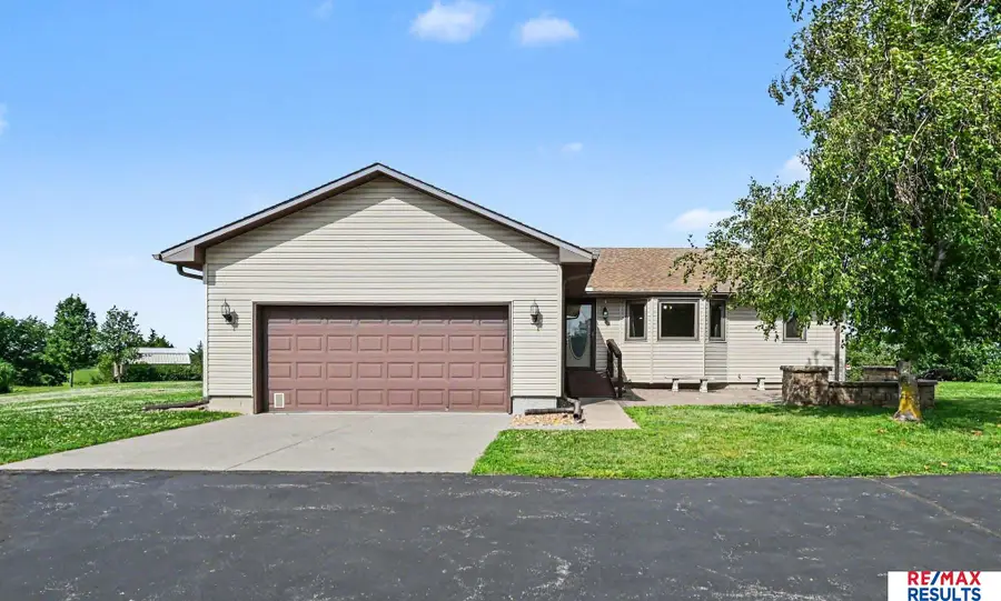 57840 218 Street, Glenwood, IA 51534 - #2