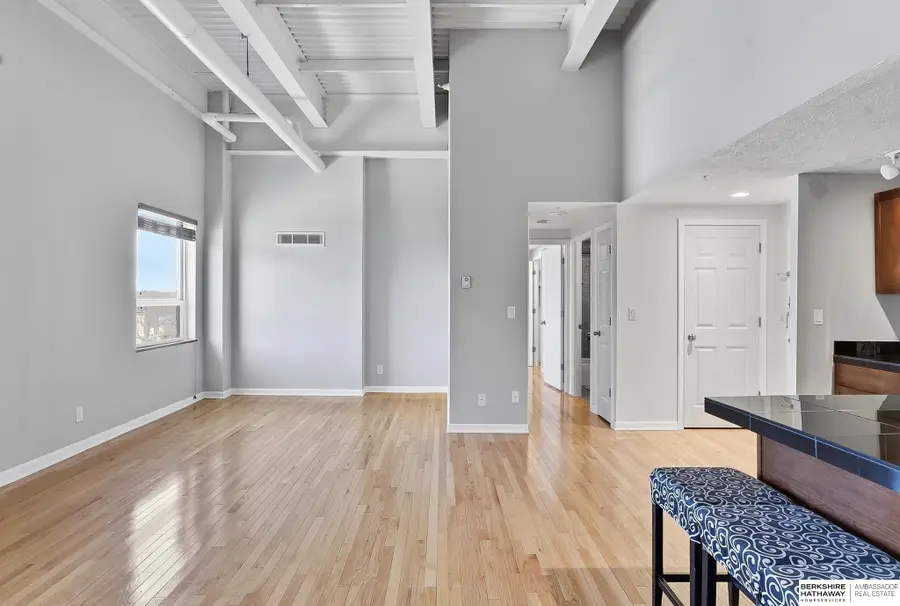105 N 31 Avenue #801, Omaha, NE 68131 - #2