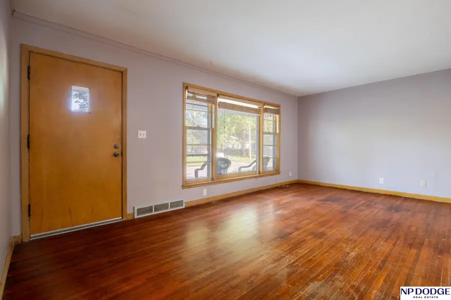 1328 N 39th Street, Lincoln, NE 68503 - #2