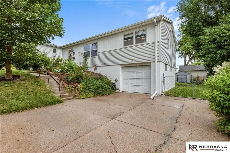 7770 Franklin Street, Omaha, NE 68114 - #2