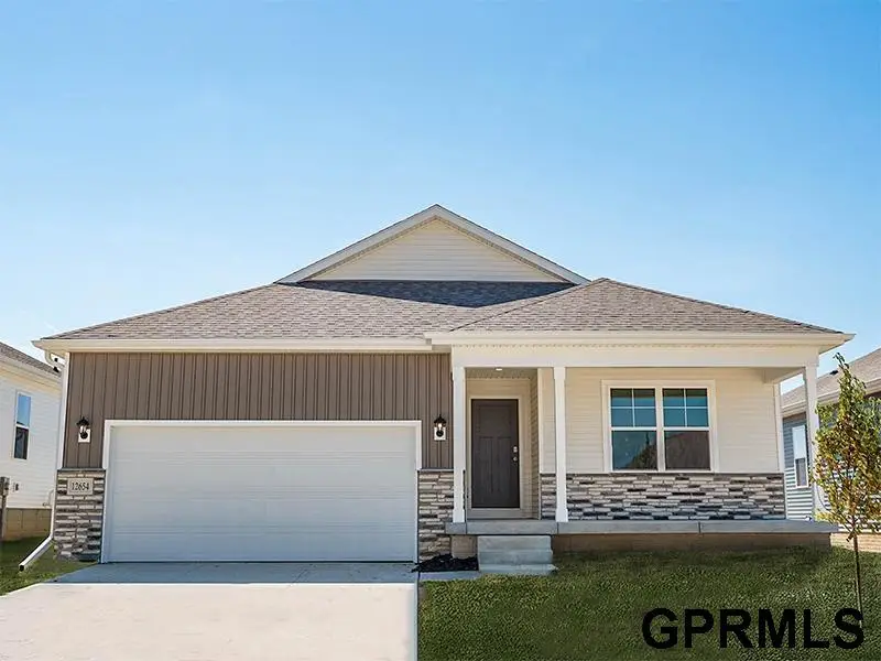 5534 N 186th Avenue, Elkhorn, NE 68022 - #1